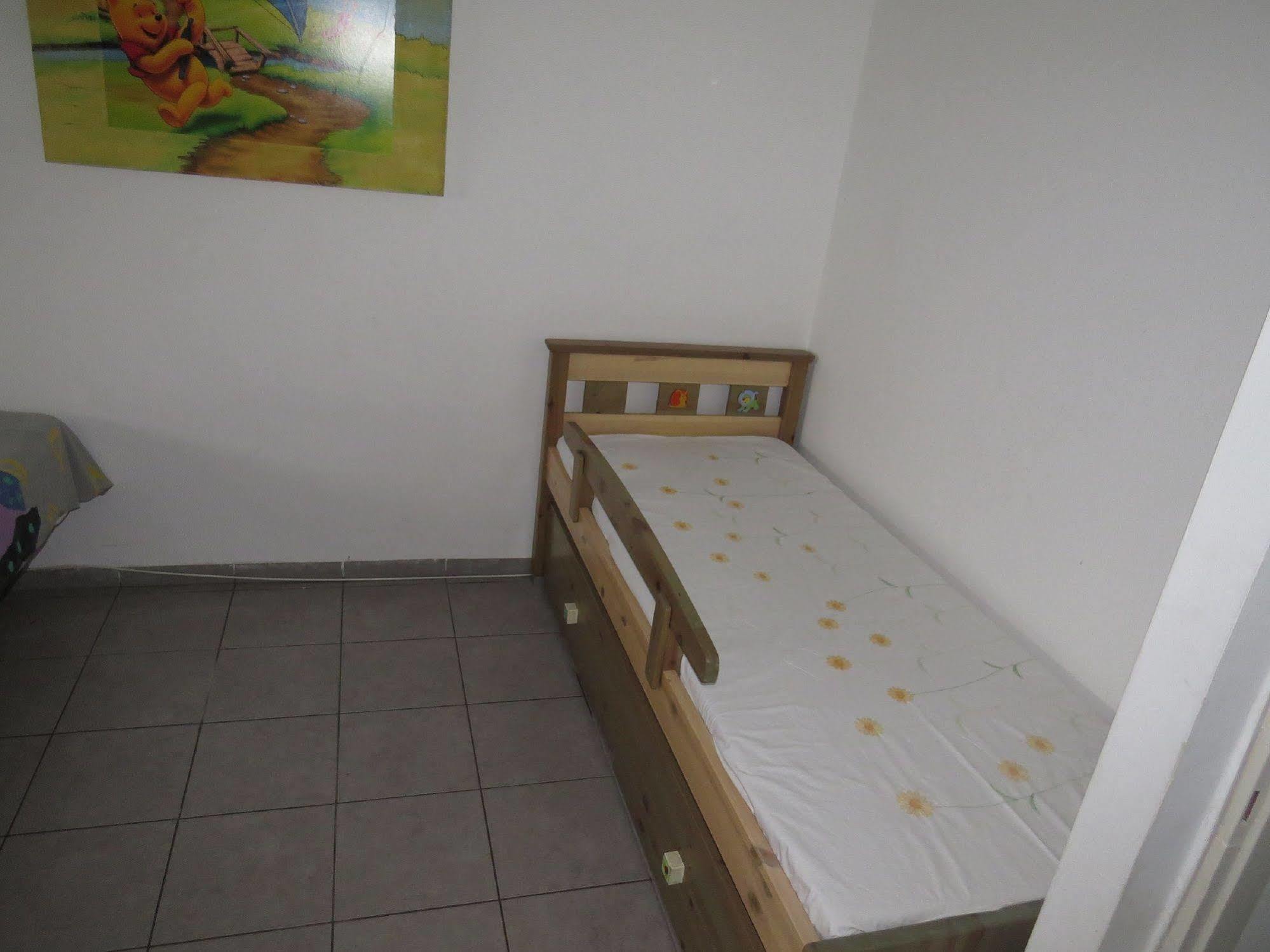 Agas Holiday Apartment Kiryat Shmona Екстер'єр фото